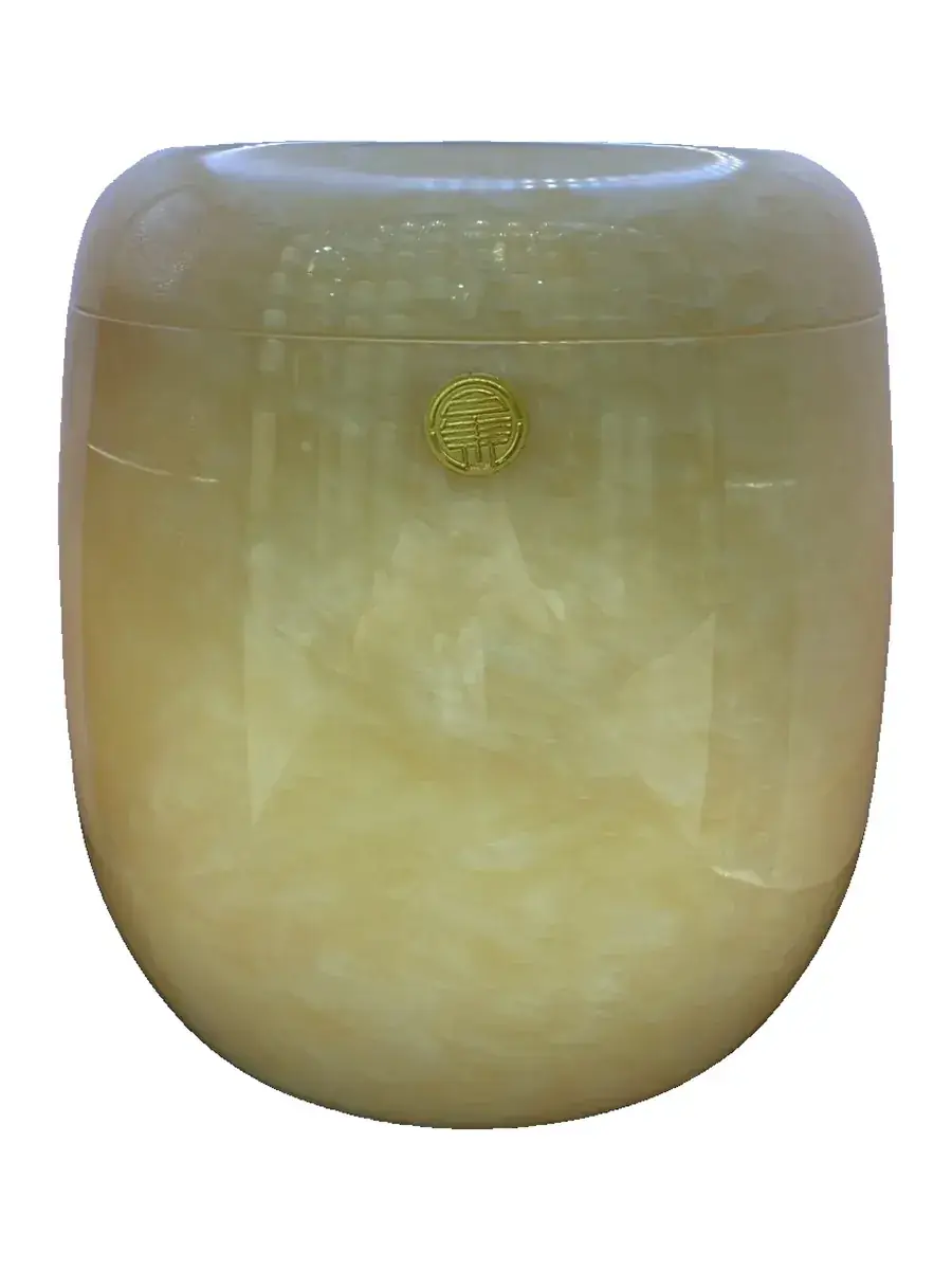 蜜蠟玉 標準 骨灰罐實品照片,商品編號 URN-0038